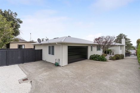 Photo of property in 85 Wharf Road, Te Atatu Peninsula, Auckland, 0610