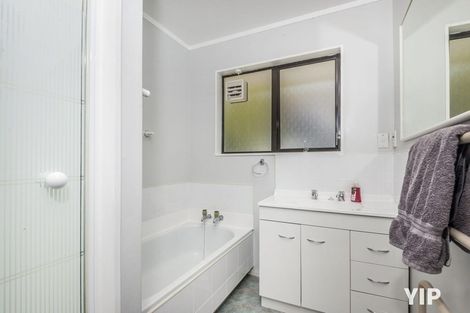 Photo of property in 29 Balliol Drive, Tawa, Wellington, 5028