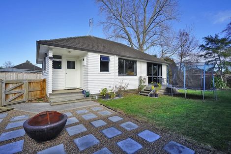 Photo of property in 21a Montgomery Crescent, Bader, Hamilton, 3206