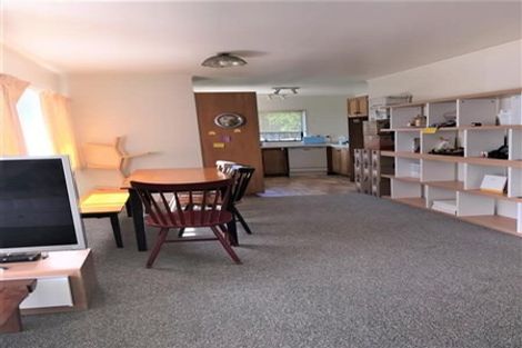 Photo of property in 1/9 Bass Street, West Harbour, Auckland, 0618