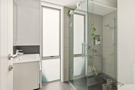 Photo of property in 11 Coutts Street, Papamoa Beach, Papamoa, 3118