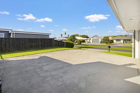 Photo of property in 89 Kupe Drive, Whitianga, 3510