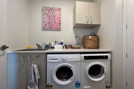 Photo of property in 14 Paso Fino Crescent, Karaka, Papakura, 2113