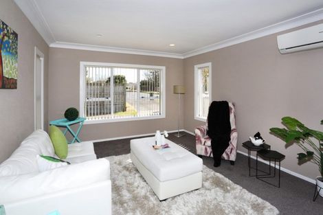 Photo of property in 74 Wellington Street, Pukekohe, 2120