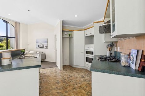Photo of property in 23 Amesbury Drive, Churton Park, Wellington, 6037