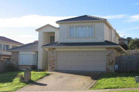 Photo of property in 4 Dunvegan Rise, East Tamaki Heights, Auckland, 2016