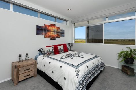 Photo of property in 157 Pukehina Parade, Pukehina, Te Puke, 3189