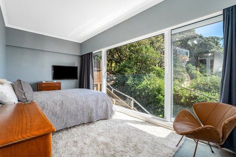 Photo of property in 62 Evans Bay Parade, Roseneath, Wellington, 6021