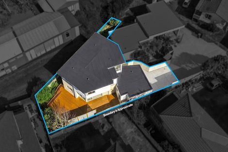 Photo of property in 74a Priestley Drive, Bucklands Beach, Auckland, 2014