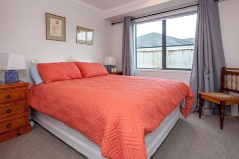 Photo of property in 24 Debenham Drive, Whitianga, 3510