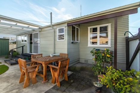Photo of property in 71 Douglas Mclean Avenue, Marewa, Napier, 4110