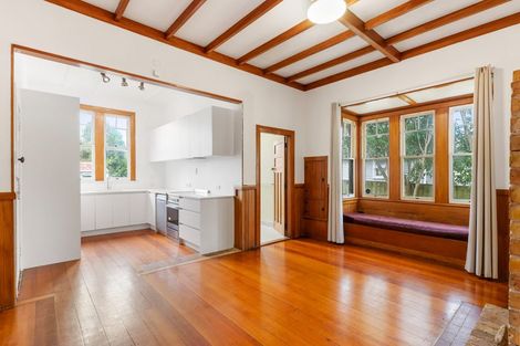 Photo of property in 50 Woodglen Road, Glen Eden, Auckland, 0602