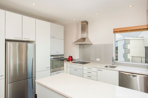 Photo of property in 4 Reads Quay, Gisborne, 4010