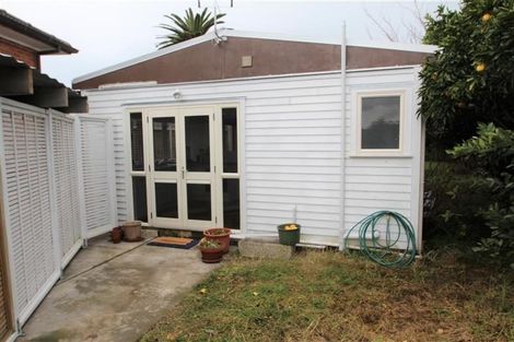 Photo of property in 8 Boyd Avenue, Mangere Bridge, Auckland, 2022