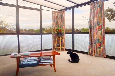 Photo of property in 2 Whiteacres Drive, Sunnyhills, Auckland, 2010