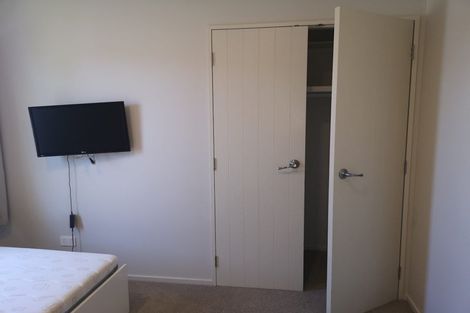 Photo of property in 7a Lyttelton Avenue, Forrest Hill, Auckland, 0620