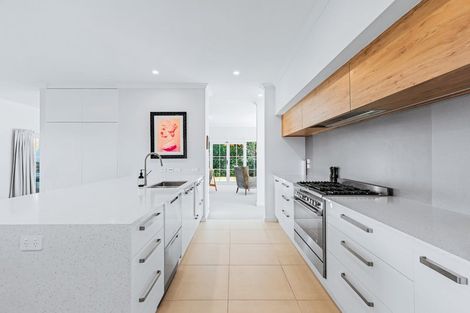 Photo of property in 18 Chateau Crescent, Rangatira Park, Taupo, 3330