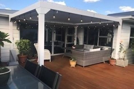 Photo of property in 1/67 Gulf View Road, Murrays Bay, Auckland, 0630