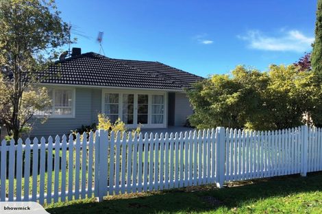 Photo of property in 9 Chartwell Avenue, Glenfield, Auckland, 0629
