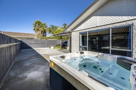 Photo of property in 71 Avenue Road, Greenmeadows, Napier, 4112
