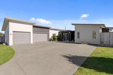 Photo of property in 13 O'sullivan Drive, Matamata, 3400