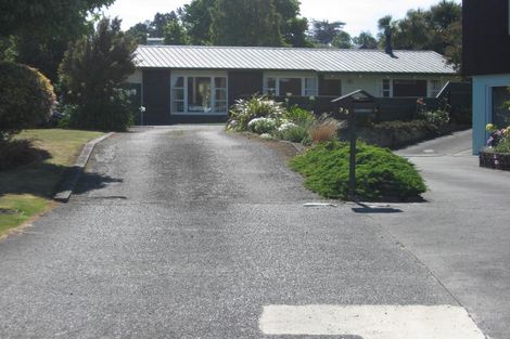 Photo of property in 33 Shelton Place, Feilding, 4702