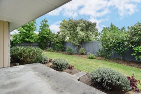 Photo of property in 10 Weston Place, Rangiora, 7400