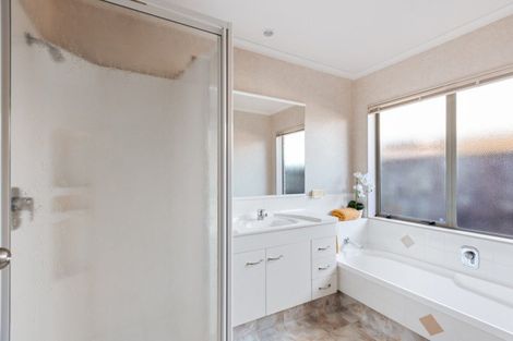 Photo of property in 39 Santa Barbara Drive, Papamoa Beach, Papamoa, 3118