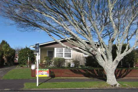 Photo of property in 5a Kensington Place, Fairfield, Hamilton, 3214