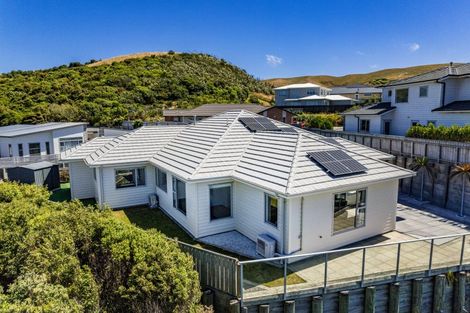 Photo of property in 24 Foxham Terrace, Churton Park, Wellington, 6037