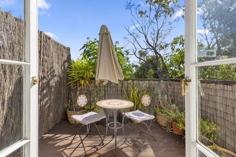 Photo of property in 23 Main Road, Raglan, 3225