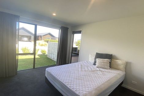 Photo of property in 31 Mount Nicholas Avenue, Wanaka, 9305