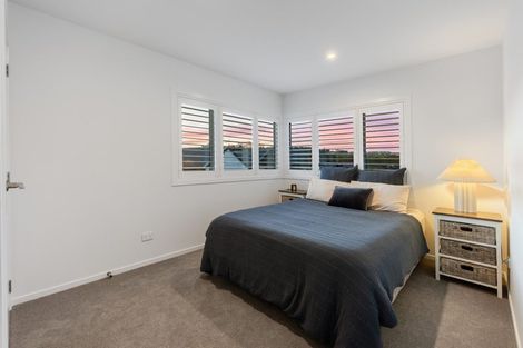Photo of property in 69 Glenvar Ridge Road, Long Bay, Auckland, 0630