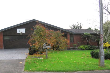 Photo of property in 4a Shiloh Way, Greenhithe, Auckland, 0632