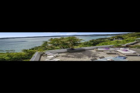 Photo of property in 58 Ferry Road, Days Bay, Lower Hutt, 5013