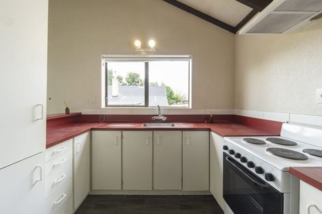 Photo of property in 109 Shakespeare Street, Leamington, Cambridge, 3432