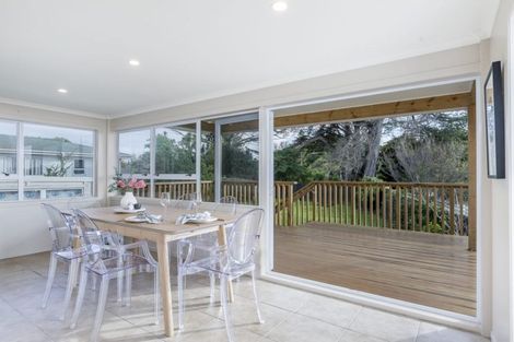 Photo of property in 46 Totara Road, Te Atatu Peninsula, Auckland, 0610