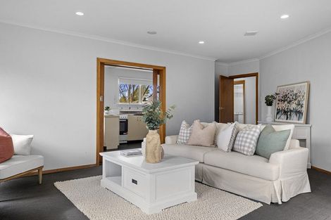 Photo of property in 2 Clipper Place, Redwood, Christchurch, 8051