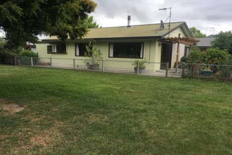 Photo of property in 2/17 Church Road, Taradale, Napier, 4112