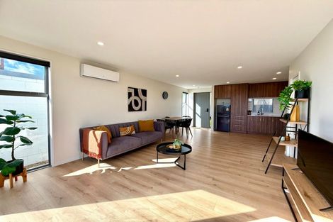 Photo of property in 2/6 Manning Place, Woolston, Christchurch, 8023