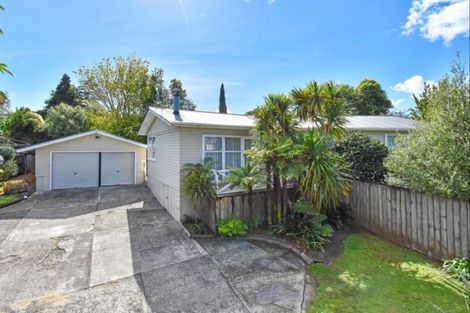Photo of property in 10 Mcquarrie Avenue, Wattle Downs, Auckland, 2103