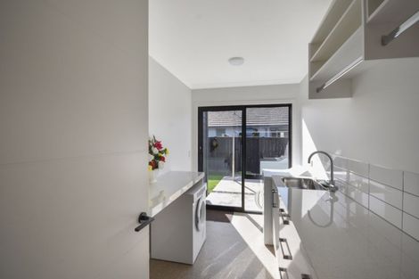 Photo of property in 14 Hagart-alexander Drive, Mosgiel, 9024