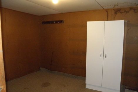 Photo of property in 35 Mary Street, Winton, 9720