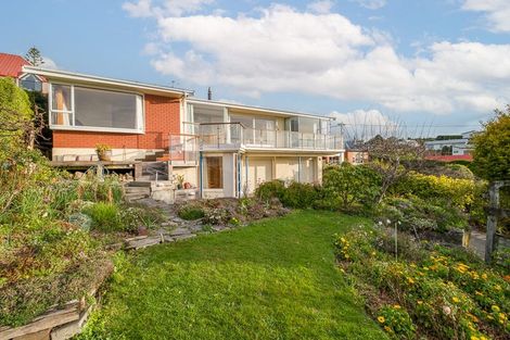 Photo of property in 264 Mount Pleasant Road, Mount Pleasant, Christchurch, 8081