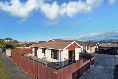 Photo of property in 1/5 Pegasus Avenue, North New Brighton, Christchurch, 8083