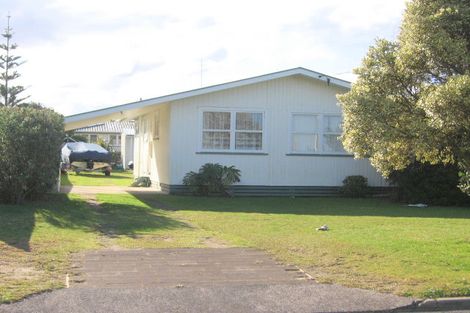 Photo of property in 119 Linton Crescent, Whangamata, 3620