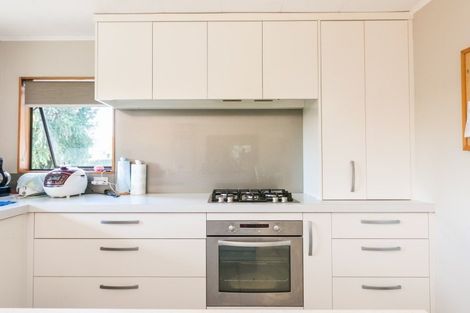 Photo of property in 42 James Cook Street, Havelock North, 4130