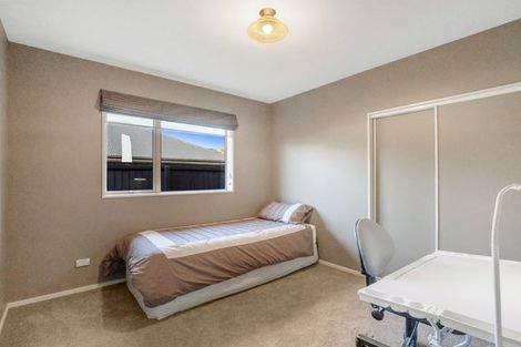 Photo of property in 16 Heathridge Place, Lincoln, 7608