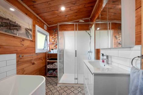 Photo of property in 25 Russell Crescent, Western Heights, Rotorua, 3015