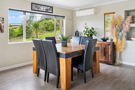 Photo of property in 14 Estates Terrace, Welcome Bay, Tauranga, 3175